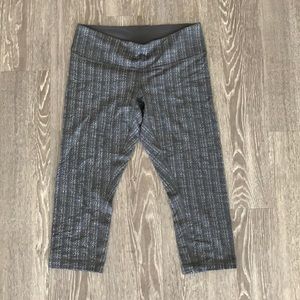 Lululemon cropped leggings